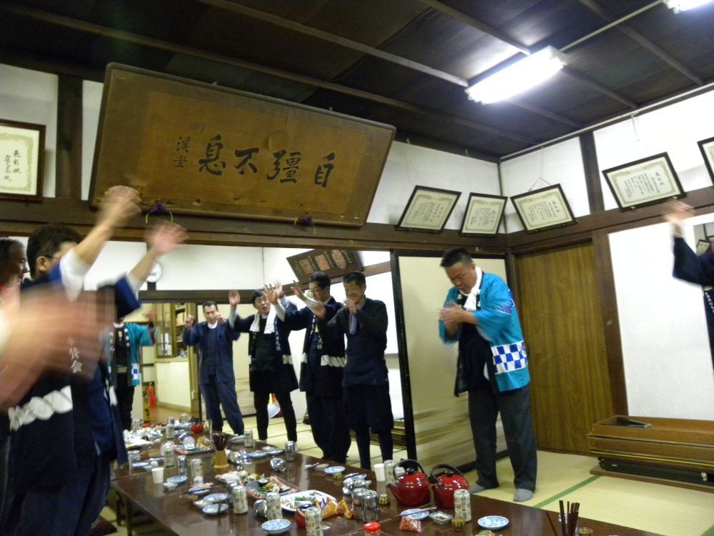 諏訪大社下社 御柱伐採①_b0329588_18043748.jpg