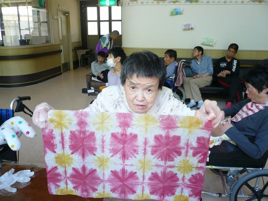 折り染め_a0154110_16224639.jpg