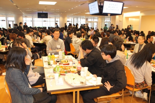 平成27年度新入生歓迎会にて司会や各テーブルのファシリテーターをつとめました。_c0167632_15133046.jpg