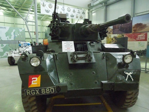 クレセントトイズ　サラディン装甲車野戦砲パトロールセット 趣味」で乗る装甲車 : TUGARUYA 津軽屋PJ日記