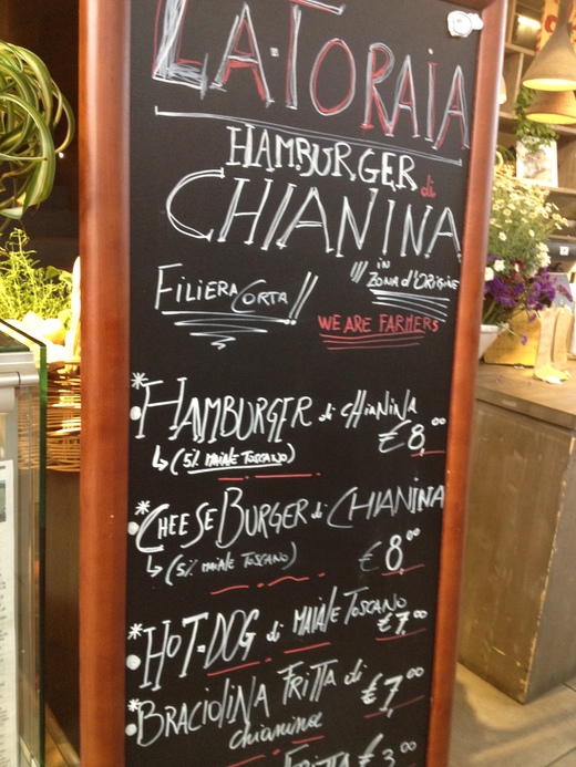 市場の1階で50ユーロ分食べつくす!_a0136671_432438.jpg