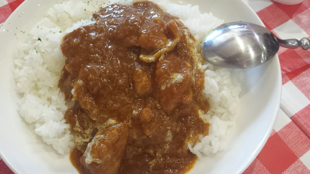 カレー、２連チャン。_a0302478_06104304.jpg