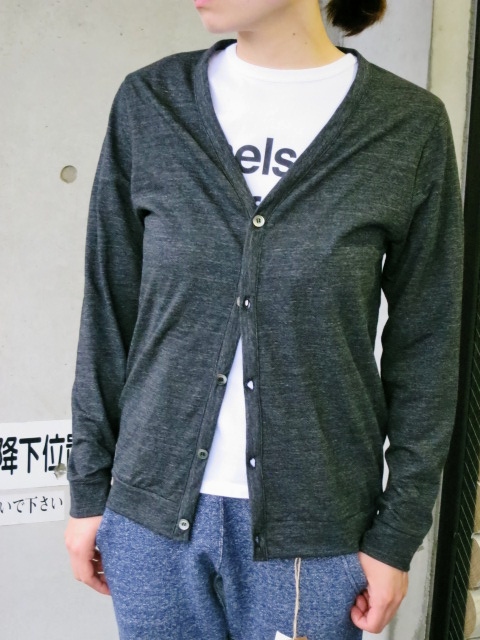 今時期に合う(^^♪ 、、、フランスの雄:BANDOL の薄手CARDIGAN!♪!_d0152280_1648284.jpg
