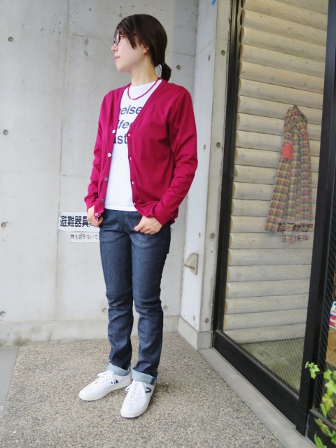 今時期に合う(^^♪ 、、、フランスの雄:BANDOL の薄手CARDIGAN!♪!_d0152280_1712466.jpg
