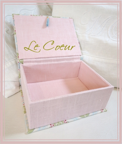 自宅レッスン テッシュケース BOOK型 ジャバラのケース メモBOX_f0305451_15411690.jpg
