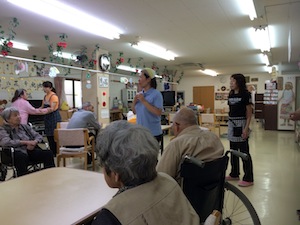蘇我のデイでのハンドケア_a0191183_1841160.jpg