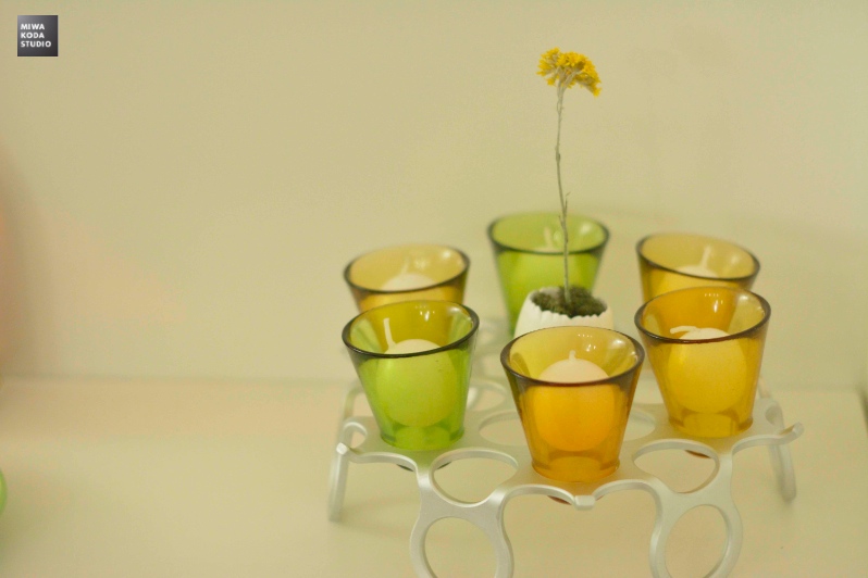May 16, 2015 イースターのテーブル:卵の中の黄色いお花 Easter Table: Yellow Flower in Egg_a0307186_7134623.jpg