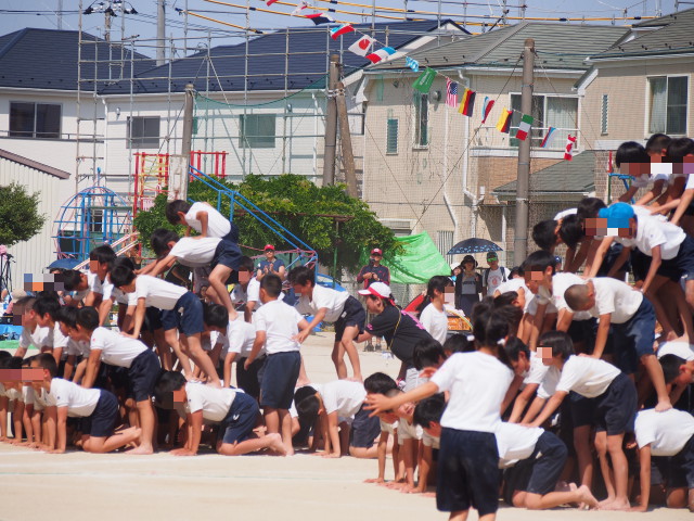 小学校最後の運動会でした。〜ストウブで簡単お赤飯の炊き方_e0206702_2254175.jpg