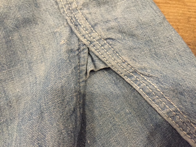 雰囲気系シャンブレーシャツ_d0121303_1644687.jpg