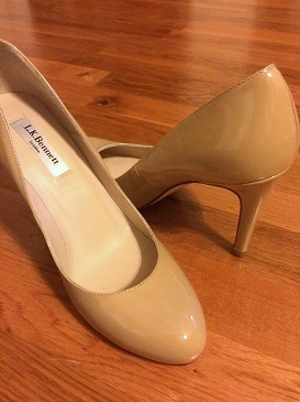 The Perfect Beige Pumps_b0147647_1240472.jpg