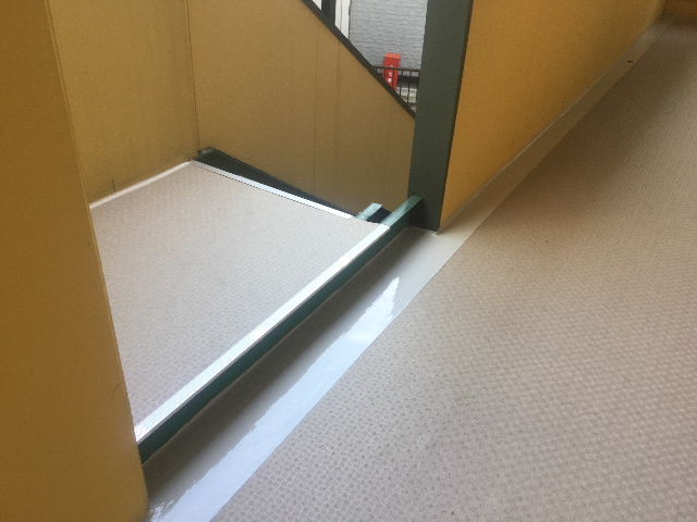 防水シート工事最終日_f0031037_20551398.jpg
