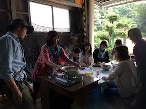 二宮へ〜小さな旅の1日〜その2_a0191183_1053290.jpg