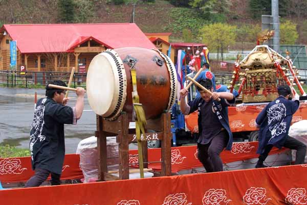 夕張152 ・夕張神社春の例大祭(旧炭山祭)_f0173596_13533186.jpg