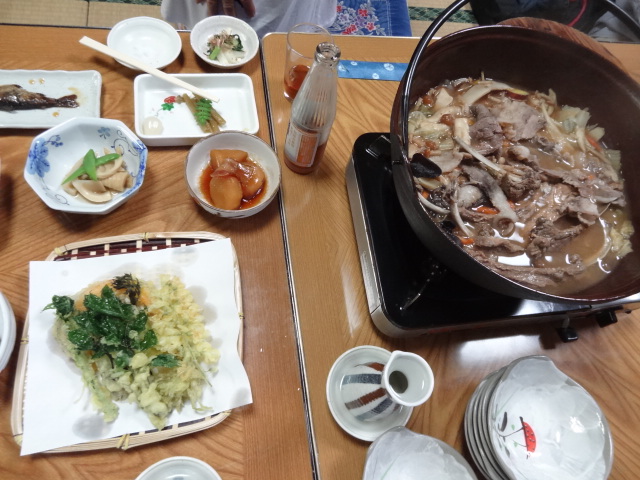 隠れ山里に住む幸せなイジンたち 十谷温泉「山の湯」の飯のことなど_e0016828_12393788.jpg