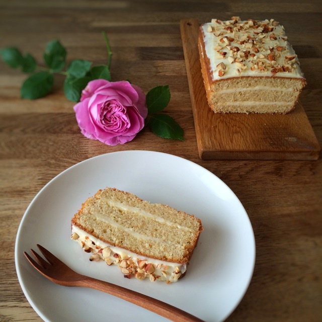 レモンバタークリーム ケーキ パンでできたドア
