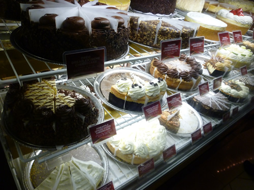 The Cheesecake Factory（ザ・チーズケーキ・ファクトリー）_c0152767_221052.jpg