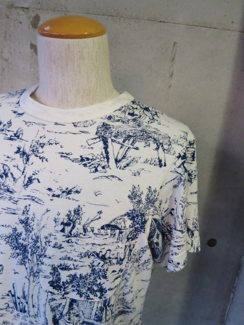 Universal Works ・・・ 粋な大人の総柄TEE!★!_d0152280_20493555.jpg
