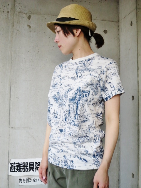 Universal Works ・・・ 粋な大人の総柄TEE!★!_d0152280_20533132.jpg