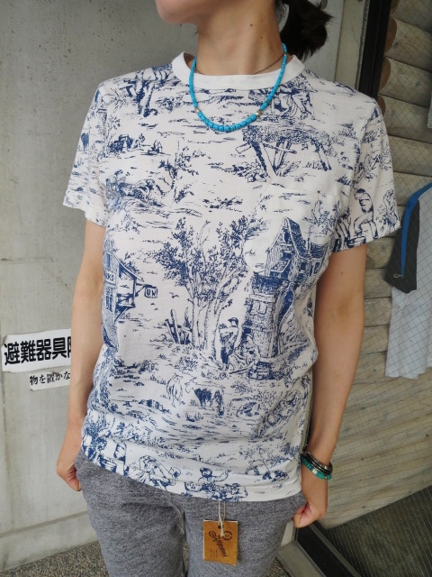 Universal Works ・・・ 粋な大人の総柄TEE!★!_d0152280_20545052.jpg