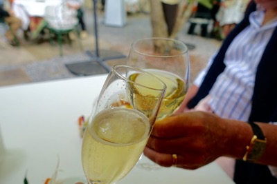Cafe&Terrasse Venus(ヴィーナス) オープン_d0133485_061691.jpg