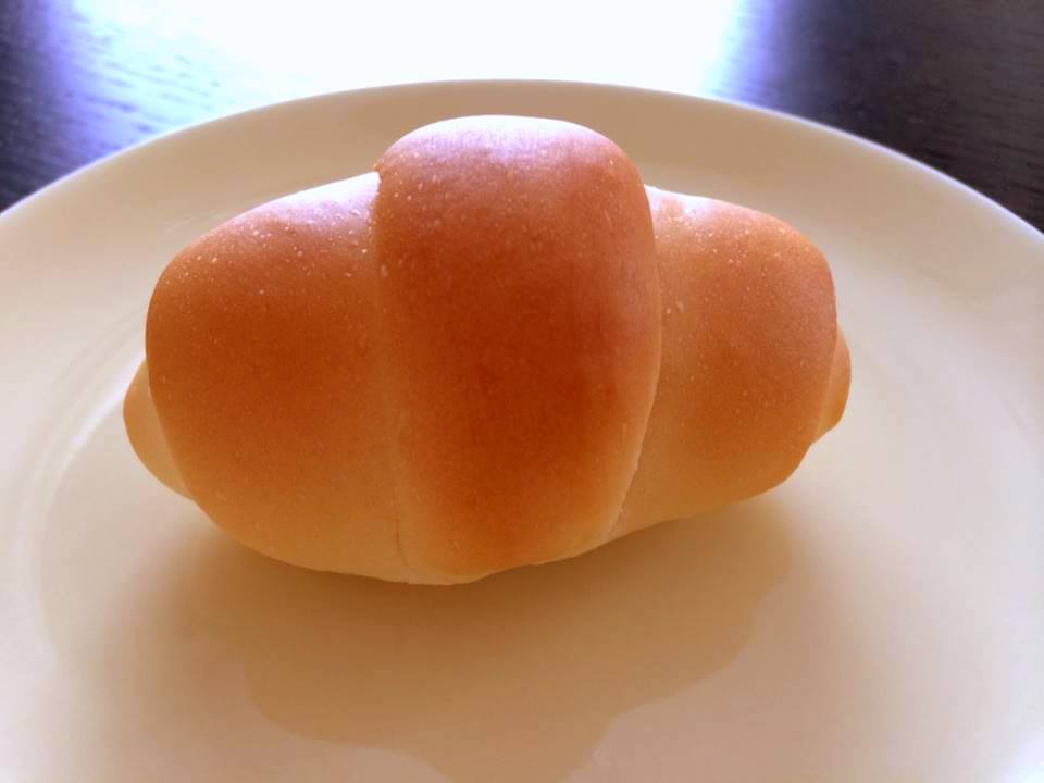 上野駅で「ペリカン」のパンを購入♪_a0231828_14594671.jpg