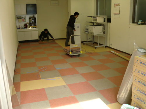中区 株式会社I様・OAフロア工事_d0125228_5363481.jpg