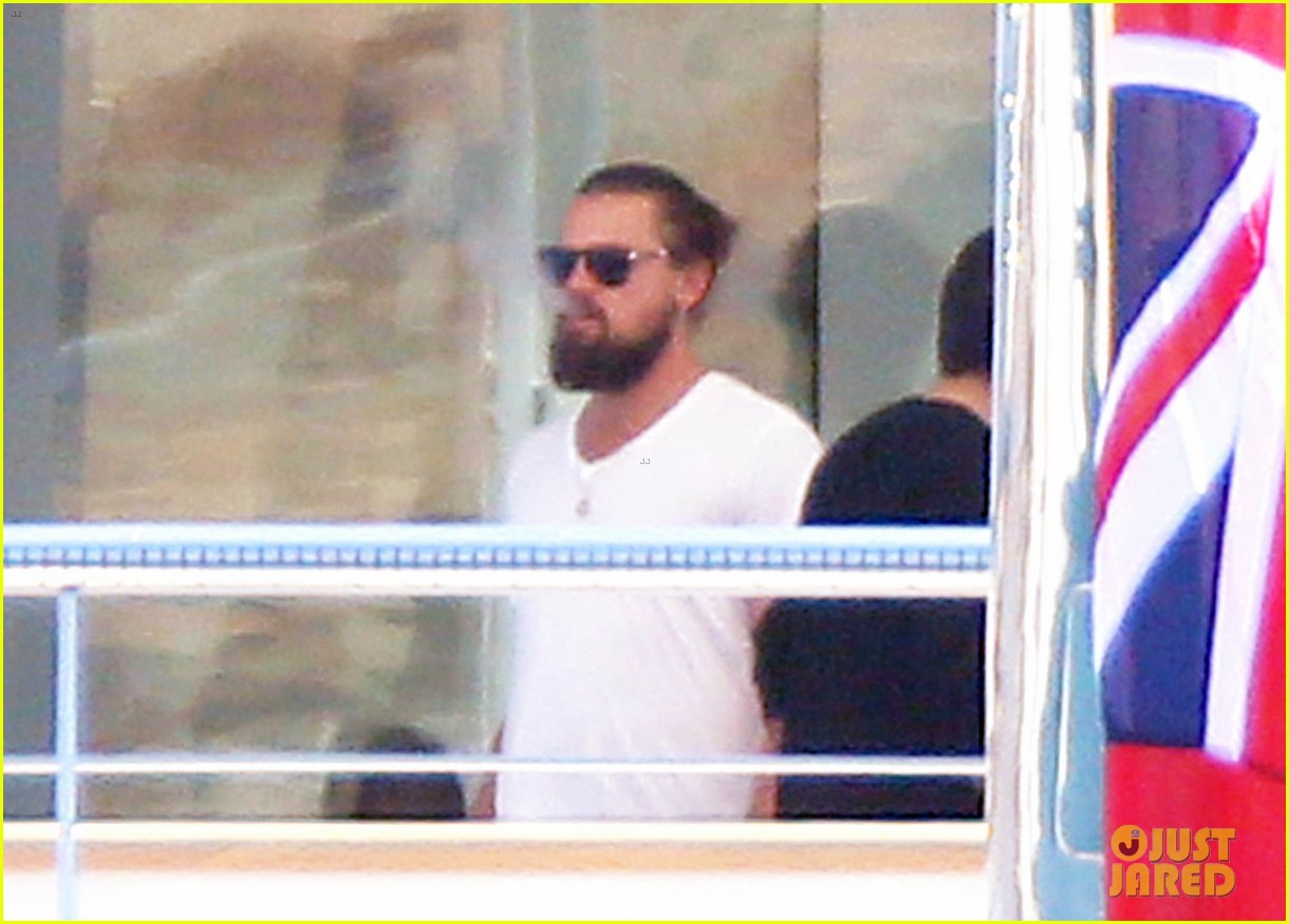 カンヌの海でヨット ジュリエット ルイスの姿も Leonardo Dicaprio カンヌの海でヨット ジュリエット ルイスの姿も Leonardo Dicaprio