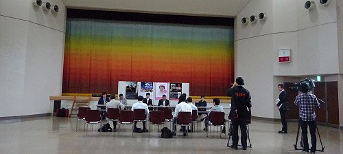 かよちゃんを救う会 へ寄金を 私の部屋へようこそ 愛を込めて2 かよちゃんを救う会 へ寄金を 私の部屋へようこそ 愛を込めて2