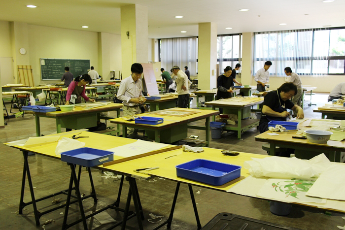 展示のための作戦会議・東京表具経師内装文化協会_a0268618_9321665.jpg