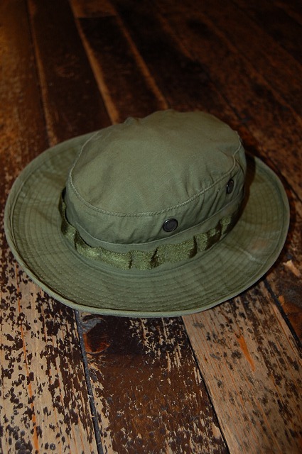 JUNGLE HAT_f0195458_21140643.jpg