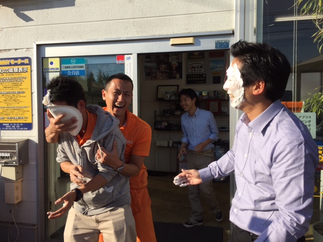 マサブロ!!ランクル、ハマー、アルファード!HAPPYバースデー、納車!!!_b0127002_19593286.jpg
