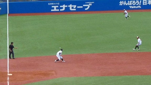 拓殖大対亜細亜大　５月７日　東都大学野球１部　前半_b0166128_18225739.jpg