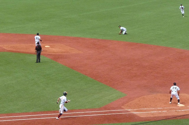 拓殖大対亜細亜大　５月７日　東都大学野球１部　前半_b0166128_9442083.jpg