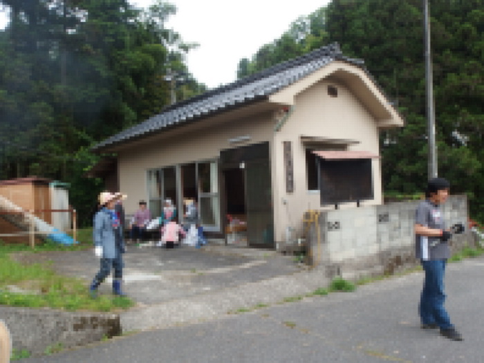 空き缶ゴミ拾い_c0116915_0265317.jpg