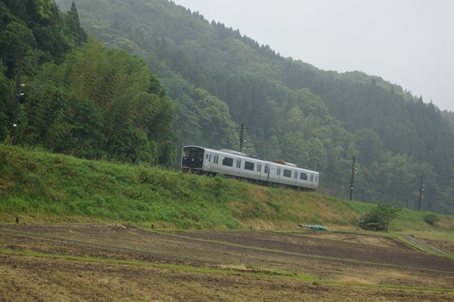 藤田八束の地方創生:これからの日本、輝く日本・・・地方創生、ふるさと創生が日本を元気にする_d0181492_23523039.jpg