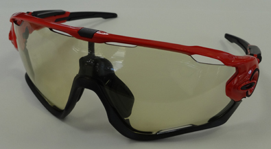 OAKLEY JAWBREAKERアジアフィット用次世代マテリアルNXTデイナイト調光レンズ発売開始!_c0003493_19737100.jpg