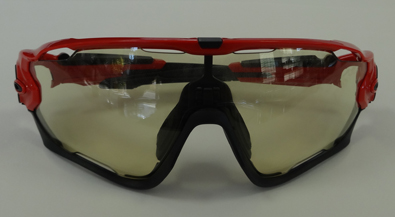OAKLEY JAWBREAKERアジアフィット用次世代マテリアルNXTデイナイト調光レンズ発売開始!_c0003493_1974649.jpg