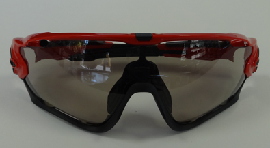 OAKLEY JAWBREAKERアジアフィット用次世代マテリアルNXTデイナイト調光レンズ発売開始!_c0003493_1983153.jpg