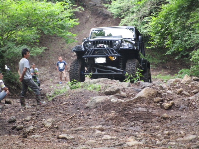 Jeep を楽しもう 4WD Low 入れてみよう オフロード&BBQ&キャンプ 走行会 _b0123820_8491025.jpg