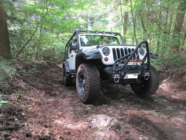 Jeep を楽しもう 4WD Low 入れてみよう オフロード&BBQ&キャンプ 走行会 _b0123820_8553021.jpg