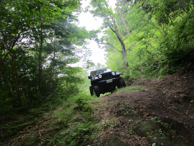 Jeep を楽しもう 4WD Low 入れてみよう オフロード&BBQ&キャンプ 走行会 _b0123820_8555589.jpg