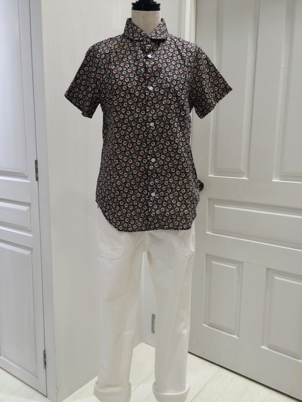 ▽Flower patterned shirts▽_c0366330_14162495.jpg