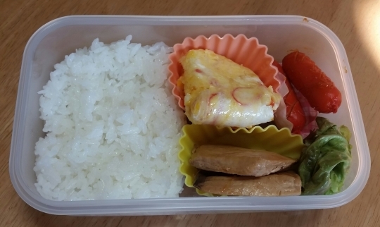 かじきまぐろ照り煮弁当。_a0061973_07480504.jpg