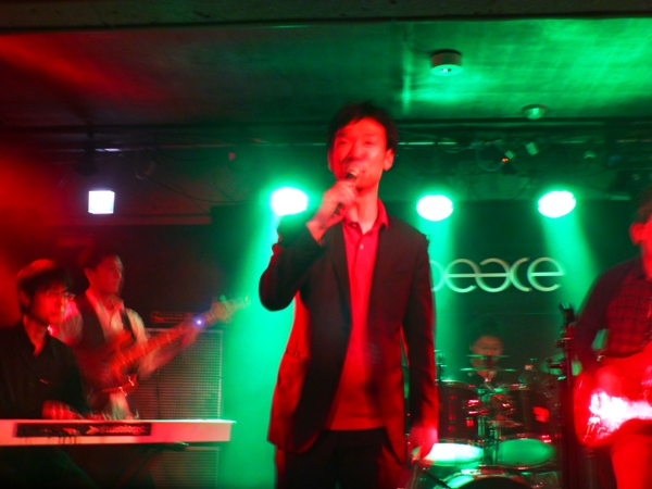 5月3日、カラフルハードロックフェスvol.1のライブレポ♪_e0188087_22184838.jpg