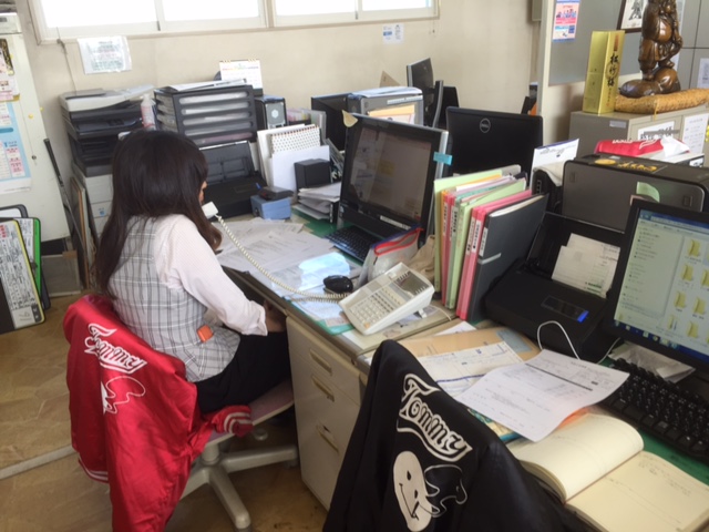 山本が送ります☆ 5/27(水)TOMMYの1日 ランクル ハマー アルファード_b0127002_16542750.jpg