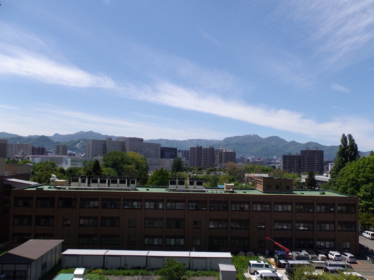 山が近い_c0025115_19530334.jpg