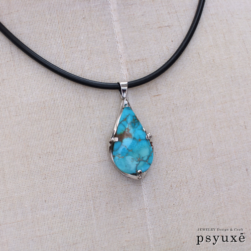 Turquoise Necklace　トルコ石のネックレス_e0131432_15190216.jpg