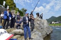 岐阜新聞 ウェブ 4月~5月「長良川」_f0197754_0235112.jpg