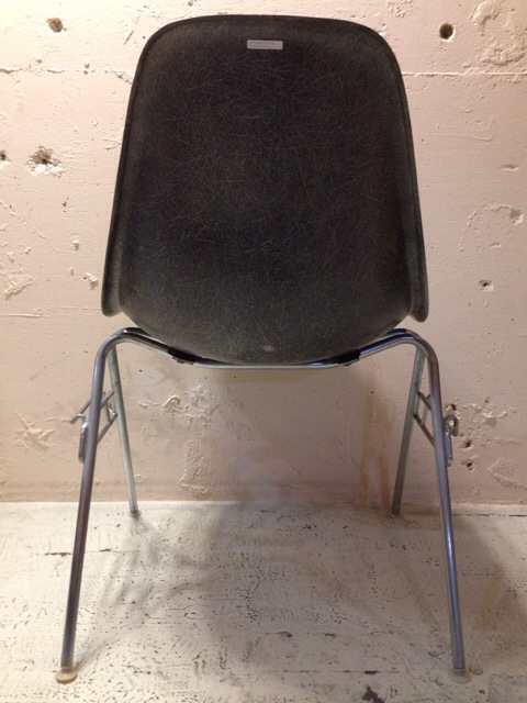 5月30日(土)大阪店ヴィンテージ家具入荷!①Eames SideShell Chair!!(大阪アメ村店)_c0078587_1471036.jpg