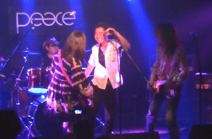 5月3日、カラフルハードロックフェスvol.1のライブレポ♪_e0188087_20551335.jpg